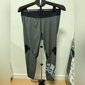 Adidas Women’s Large Athletic Leggings Gray Black Logo Waistband Training Tights